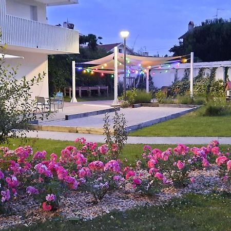 Domitys Les Pagelles Aparthotel Toulouse Exterior foto