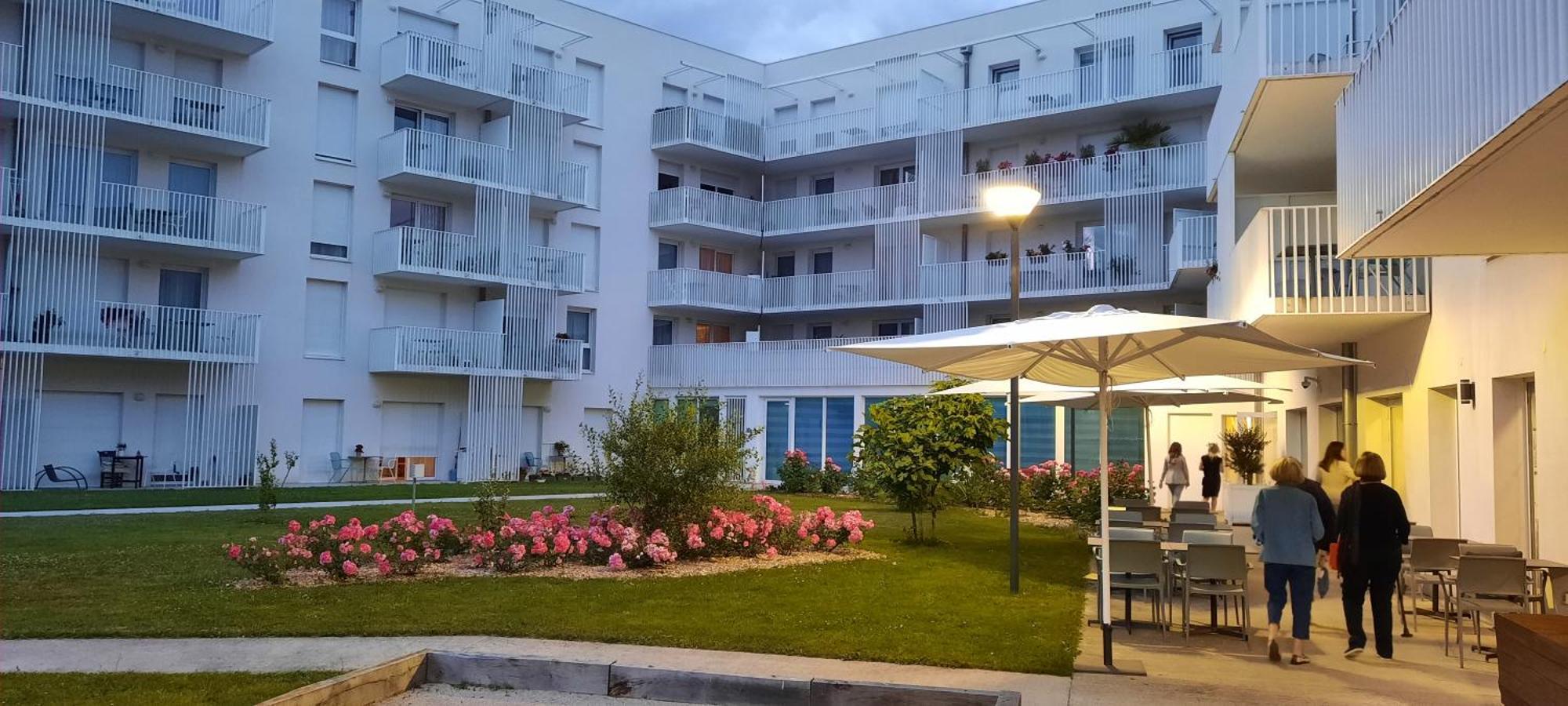 Domitys Les Pagelles Aparthotel Toulouse Exterior foto