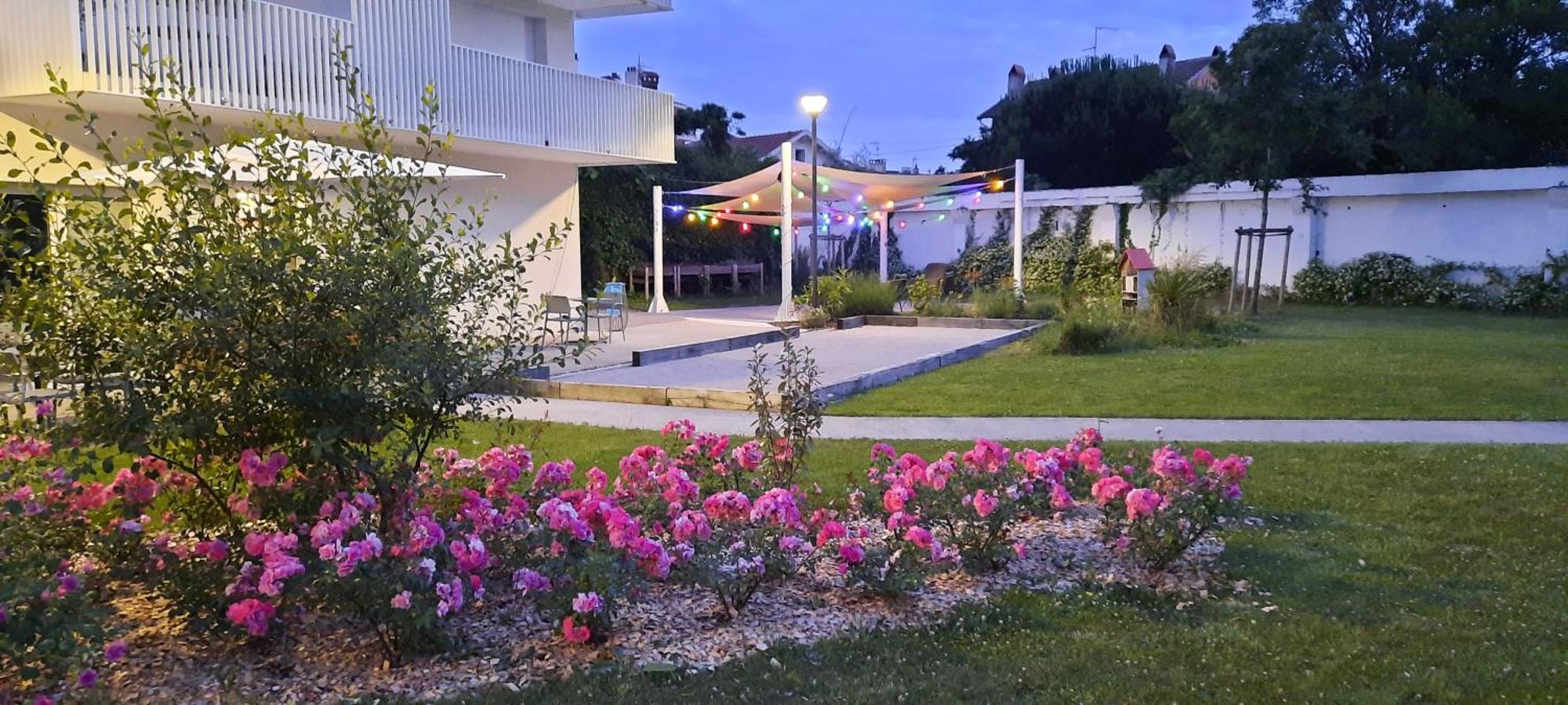 Domitys Les Pagelles Aparthotel Toulouse Exterior foto